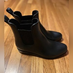 Target Chelsea boot